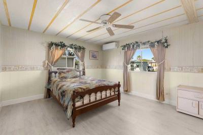 Photo 3 of 8 of home located at 1071 Donegan Rd Lot 965 Largo, FL 33771