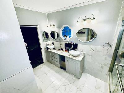 Photo 5 of 36 of home located at 7501  142D Ave, Largo, FL 33771