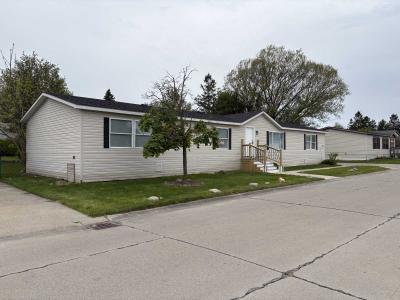Mobile Home at 19922 Arcadia Clinton Township, MI 48036