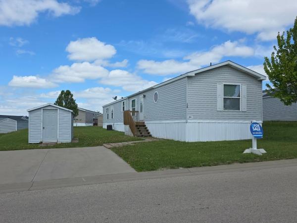 2002 Highland mobile Home