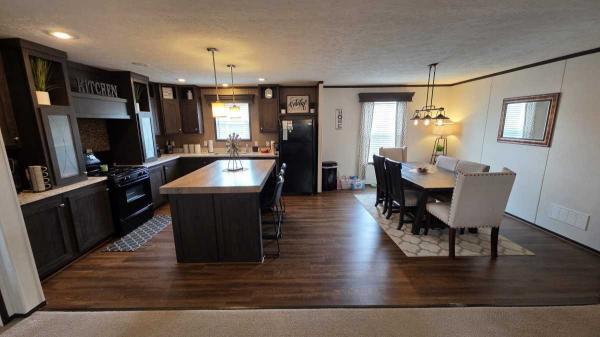 2017 Clayton Mobile Home For Sale
