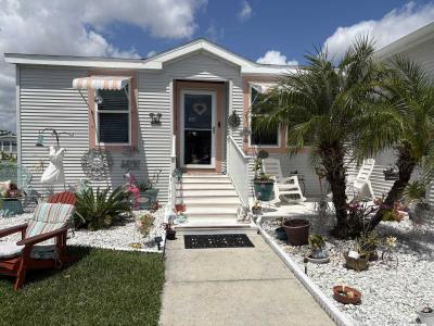 Photo 3 of 44 of home located at 7300 20th Street Lot 233 Vero Beach, FL 32966