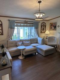 Skyline Oak Manor Manufactured Home