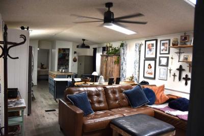 Photo 2 of 42 of home located at 7112 Pan American Fwy. NE. Space 258 Albuquerque, NM 87109