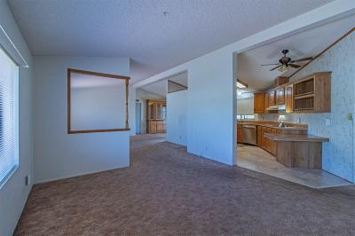 Photo 3 of 24 of home located at 176 Devon Way Henderson, NV 89074