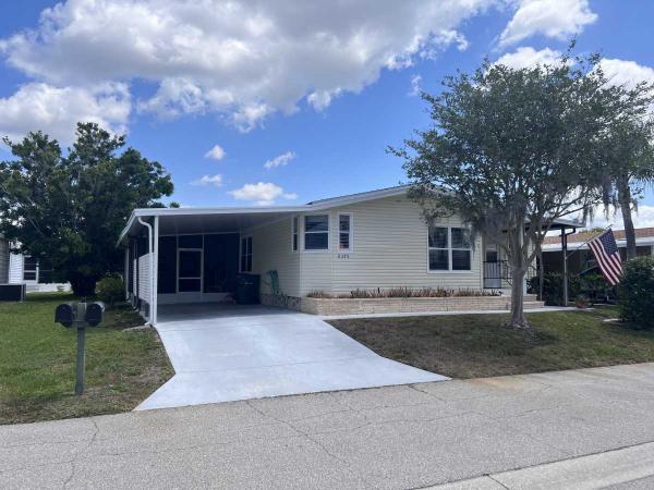Photo 1 of 2 of home located at 6375 Lichfield Lane, Lot 139 Sarasota, FL 34241