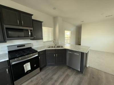 Photo 4 of 12 of home located at 540 W Limberlost #E5 Tucson, AZ 85705