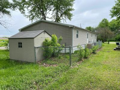 Photo 3 of 3 of home located at 317 SE Cottonwood St Topeka, KS 66609