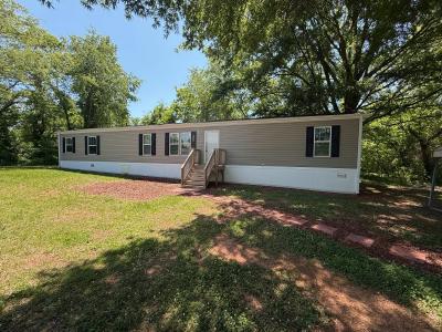 Photo 5 of 9 of home located at 5880 Nc Hwy 135 Stoneville, NC 27048