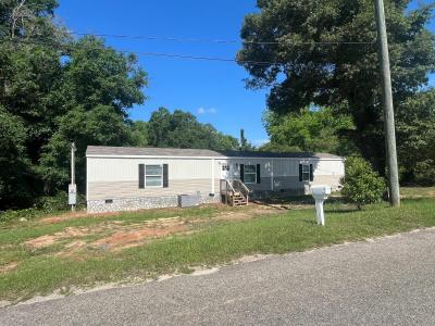 Photo 4 of 16 of home located at 254 Herring Ave Ozark, AL 36360