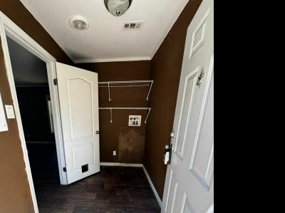 Photo 4 of 10 of home located at 278 Fm 315 S Chandler, TX 75758