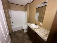 2016 SOLUTION 38SLT28603AH16 Manufactured Home