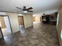 2016 SOLUTION 38SLT28603AH16 Manufactured Home
