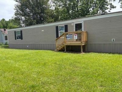 Photo 2 of 14 of home located at 210 E Vine Russell, AR 72139