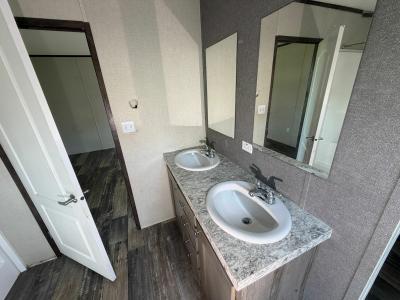 Photo 5 of 9 of home located at 170 Spur 114 Streetman, TX 75859