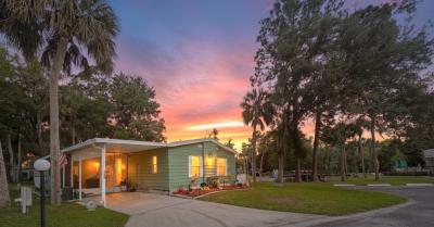 Photo 4 of 31 of home located at 2588 S. Sable Pt. Homosassa, FL 34448