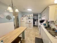 1987 BROO Manufactured Home