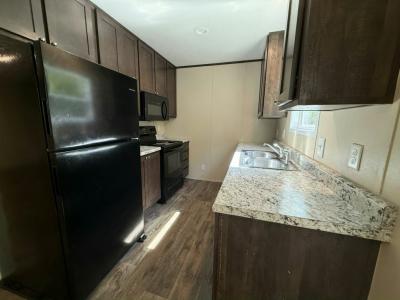 Photo 3 of 11 of home located at 7400 Glen Leaf Dr., #114 Shreveport, LA 71129