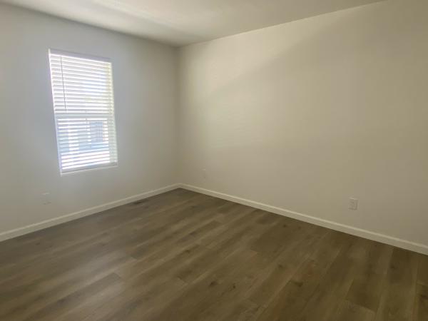 2026 Champion SRE2844PC Mobile Home