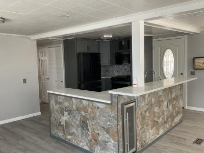 Photo 4 of 13 of home located at 3901 Bahia Vista St. #133 Sarasota, FL 34232