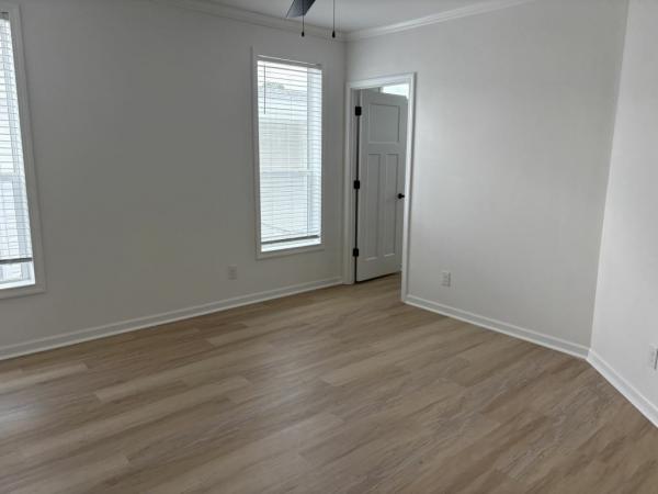 2026 Skyline - Ocala Bal Harbour w/ Den Mobile Home