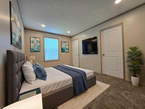 2025 Clayton-Wakarusa Manufactured Home
