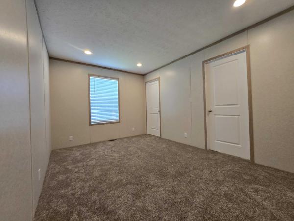 2025 Clayton-Wakarusa Manufactured Home