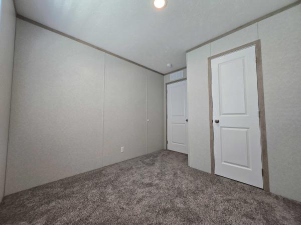 2025 Clayton-Wakarusa Manufactured Home