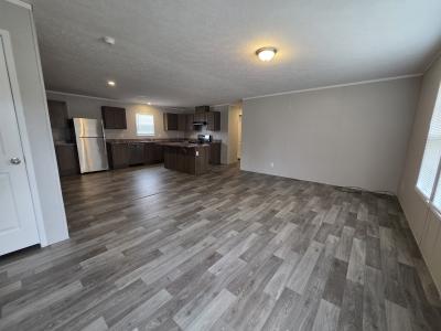 Photo 3 of 10 of home located at 703 Thomas J Drive Flint, MI 48506