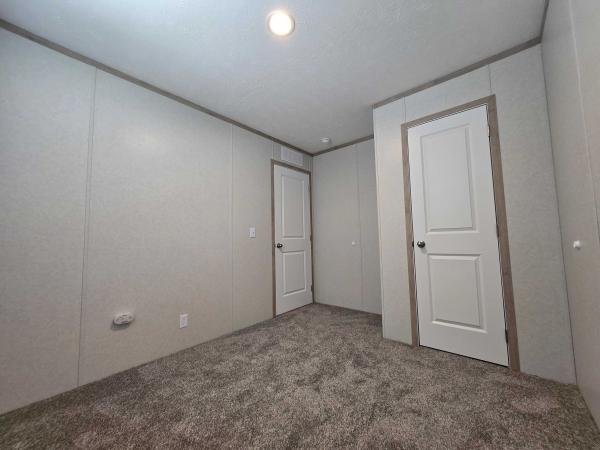 2025 Clayton-Wakarusa Manufactured Home