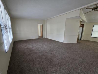 Photo 5 of 12 of home located at 643 Red Pine Lane Flint, MI 48506