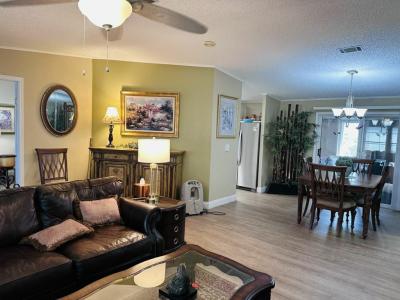 Photo 4 of 18 of home located at 6417 Brandywine Drn Margate, FL 33063