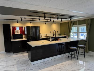 Photo 5 of 18 of home located at 6361 NW 29th Street Margate, FL 33063