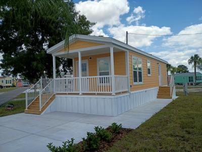 Photo 2 of 10 of home located at 32 Lily Dr Lake Placid, FL 33852