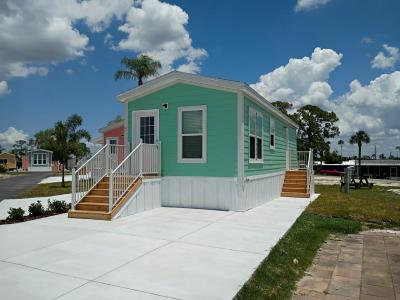Mobile Home at 28 Lily Dr Lake Placid, FL 33852