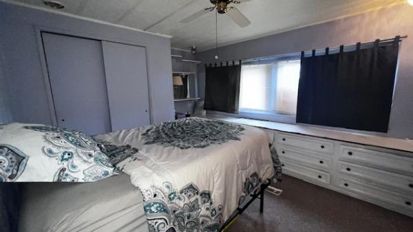 1980 Mobile Home
