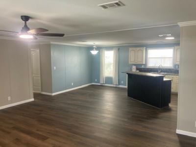 Photo 3 of 8 of home located at 154 Hacienda Drive Winter Springs, FL 32708