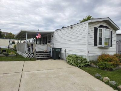 Mobile Home at 88 Meadows Cir. S Wixom, MI 48393