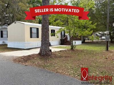 Mobile Home at 9359 103rd St, Lot 127 Jacksonville, FL 32210