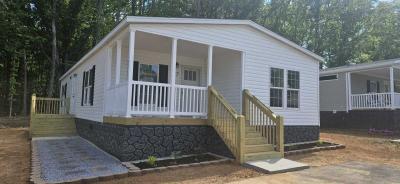 Photo 4 of 18 of home located at 250 Cedar Heights Rd Lot-337 Carrollton, GA 30116