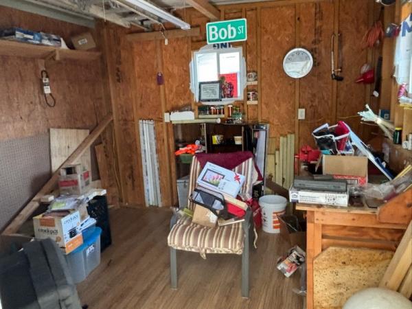2001 Skyline 2464CTH Manufactured Home