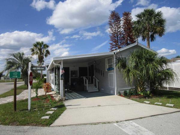 Photo 1 of 2 of home located at 200Devault St Lot 29 Umatilla, FL 32784