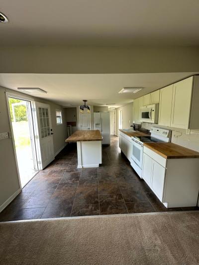 Photo 3 of 8 of home located at 269 Kelton Rd West Grove, PA 19390