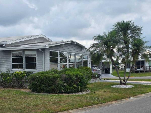 1980  Mobile Home For Sale