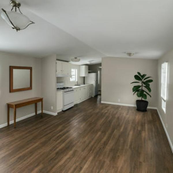 2007 Clayton Homes Inc Mobile Home For Sale