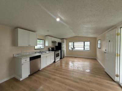 Mobile Home at 1236 North Oaklane Road Lot 249 Springfield, IL 62707