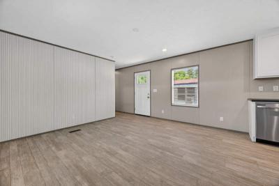 Photo 5 of 19 of home located at 89 Black Locust Drive Asheville, NC 28804