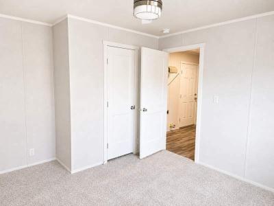 Photo 4 of 6 of home located at 75 W 250 N. #31 Clearfield, UT 84015