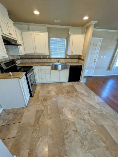 Photo 5 of 8 of home located at 2622 Falcon Avenue, #29 White City, OR 97503