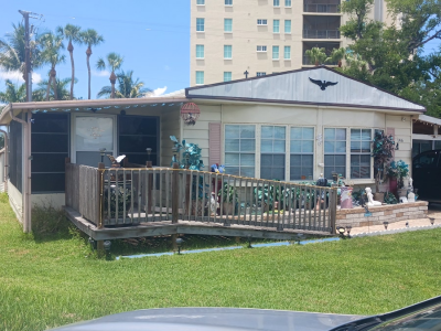Mobile Home at 900 9th Ave. E, Lot 146 Palmetto, FL 34221